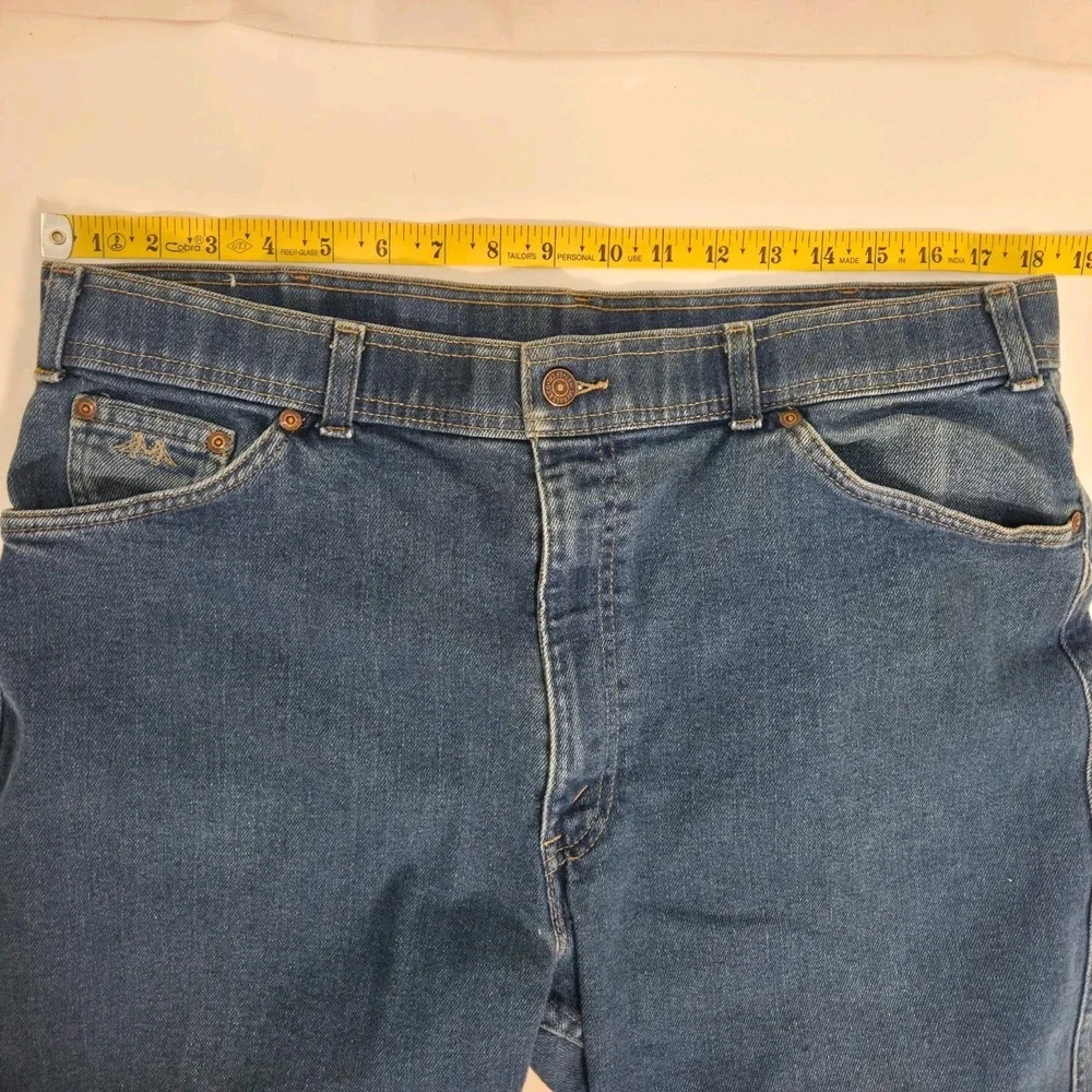 Vintage Levi's Action Casual Jeans Men's 38x30 Relaxed Fit Straight 70s Denim